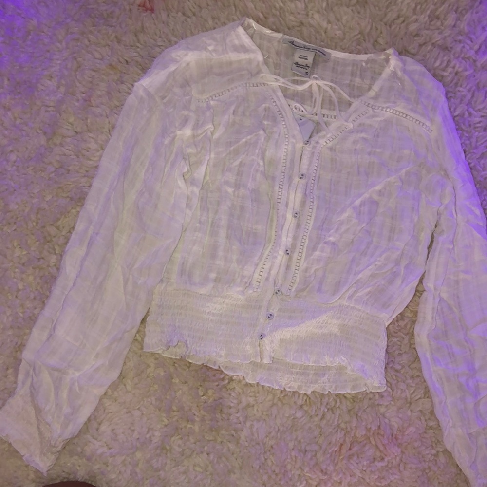 White button up, cute classy shirt!